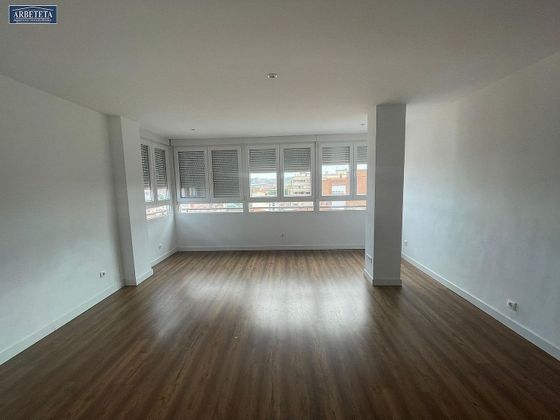 Foto 2 de Pis en venda a Plan Sur-Amistad de 4 habitacions amb balcó i calefacció