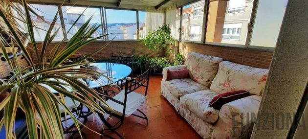 Foto 2 de Venta de ático en Zona de Plaza de Barcelos de 4 habitaciones con terraza y garaje