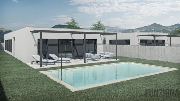 Foto 1 de Casa en venda a Parroquias Rurales de 3 habitacions amb piscina i garatge