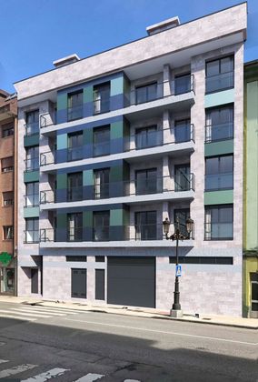 Foto 2 de Edifici en venda a calle Argañosa de 2110 m²