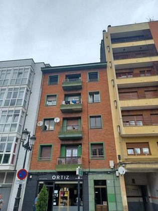 Foto 1 de Venta de piso en calle Tenderina Baja de 3 habitaciones con terraza