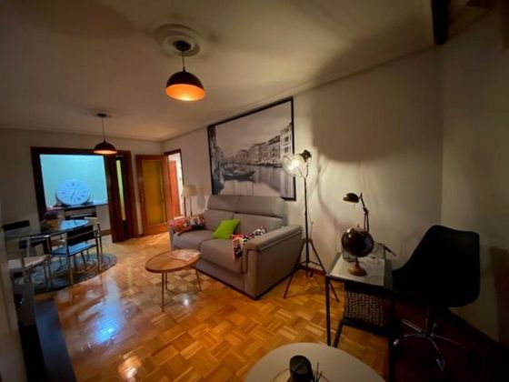 Foto 1 de Piso en venta en calle Alejandro Casona de 2 habitaciones con terraza y garaje
