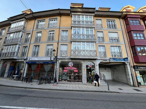 Foto 1 de Pis en venda a calle Luis Armiñan de 2 habitacions amb garatge i balcó