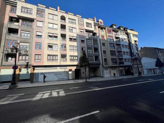 Foto 1 de Venta de piso en calle Tenderina Alta de 2 habitaciones con terraza y garaje