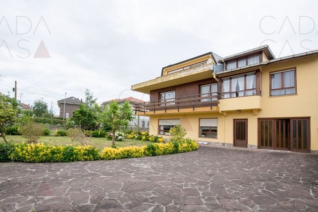 Foto 2 de Casa en venda a Astillero (El) de 5 habitacions amb terrassa i garatge