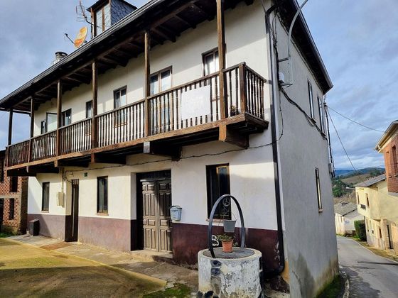 Foto 1 de Xalet en venda a calle La Fuente de 7 habitacions amb terrassa i balcó