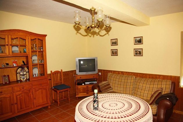 Foto 2 de Venta de casa en Carpio de Tajo (El) de 5 habitaciones y 300 m²