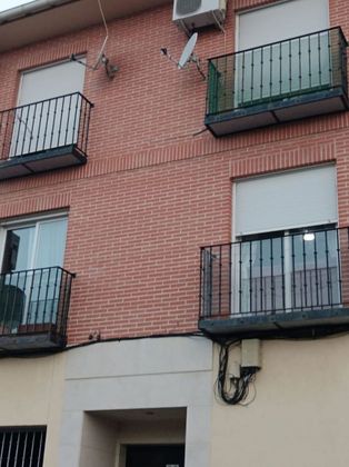 Foto 2 de Pis en venda a Torrijos de 2 habitacions amb terrassa i garatge
