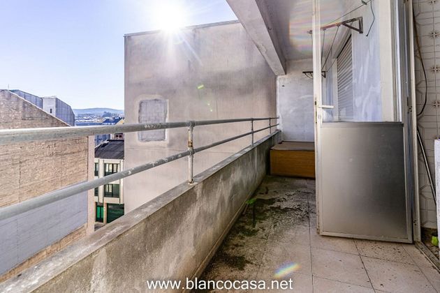 Foto 2 de Piso en venta en Carballo de 4 habitaciones con terraza