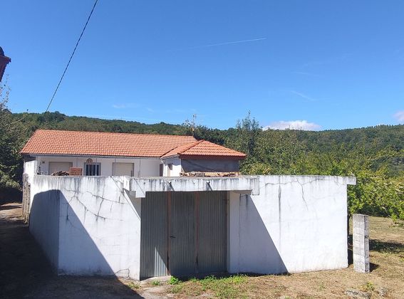 Foto 2 de Xalet en venda a calle Pumares de 4 habitacions amb terrassa i garatge