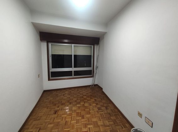 Foto 2 de Venta de piso en Mariñamansa de 3 habitaciones con balcón