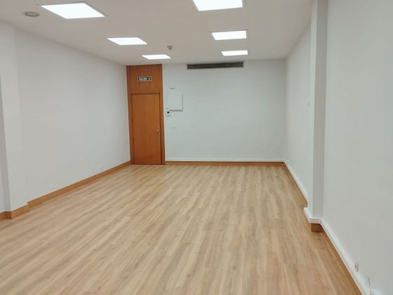 Foto 2 de Oficina en alquiler en Indautxu con aire acondicionado y calefacción