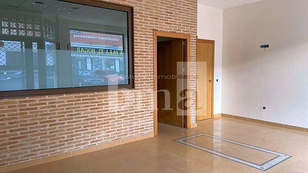 Foto 1 de Alquiler de local en Bulevar - Plaza Castilla de 61 m²