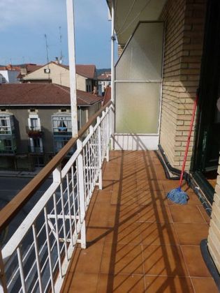 Foto 2 de Pis en venda a Villarcayo de Merindad de Castilla la Vieja de 3 habitacions amb balcó i calefacció