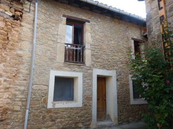 Foto 2 de Casa en venda a Valle de Valdebezana de 6 habitacions amb calefacció