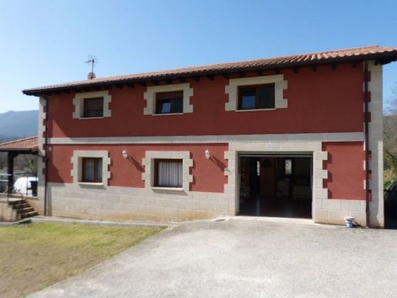Foto 2 de Xalet en venda a Merindad de Valdivielso de 8 habitacions amb terrassa i garatge