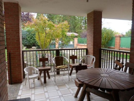 Foto 2 de Xalet en venda a Villarcayo de Merindad de Castilla la Vieja de 7 habitacions amb terrassa i piscina