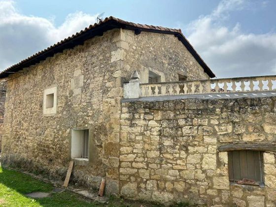 Foto 2 de Casa en venta en Valle de Manzanedo de 4 habitaciones con terraza