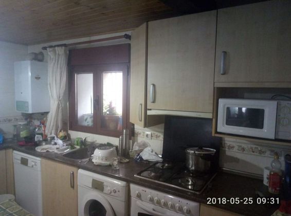 Foto 2 de Casa en venta en Espinosa de los Monteros de 3 habitaciones con garaje y calefacción