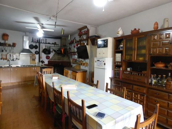 Foto 2 de Casa en venda a Medina de Pomar de 3 habitacions amb calefacció