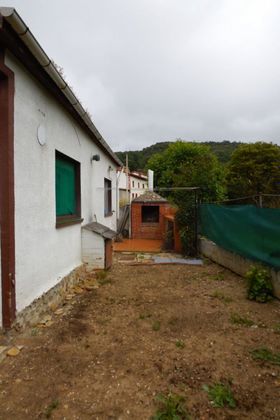 Foto 2 de Xalet en venda a Junta de Traslaloma de 2 habitacions amb garatge i jardí