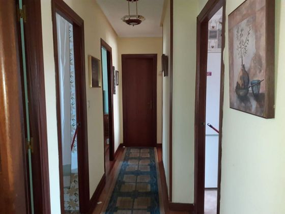 Foto 1 de Piso en venta en Espinosa de los Monteros de 3 habitaciones con terraza y calefacción
