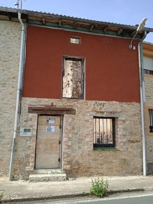 Foto 1 de Casa adossada en venda a Villarcayo de Merindad de Castilla la Vieja de 1 habitació amb terrassa