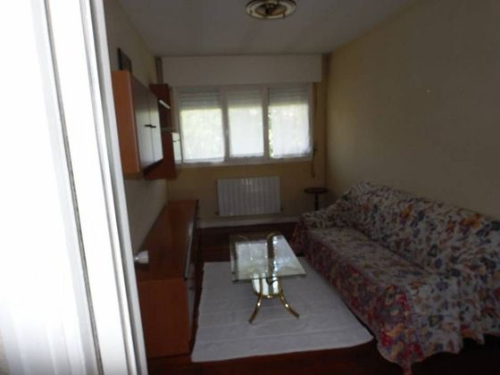 Foto 2 de Piso en venta en Valle de Mena de 2 habitaciones con garaje y calefacción