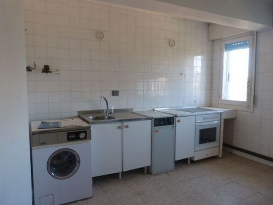 Foto 2 de Piso en venta en Espinosa de los Monteros de 2 habitaciones con terraza y calefacción