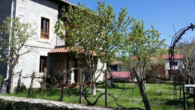 Foto 2 de Casa en venda a Valle de Losa de 4 habitacions amb garatge i calefacció