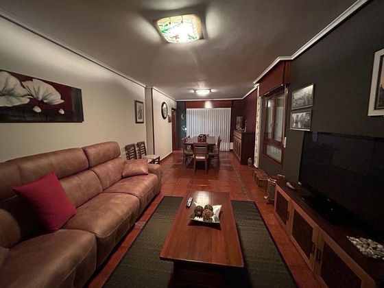 Foto 1 de Casa en venda a Medina de Pomar de 4 habitacions amb garatge i calefacció