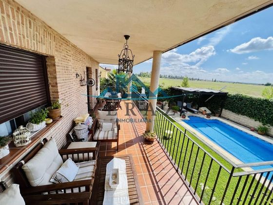 Foto 1 de Xalet en venda a Pepino de 7 habitacions amb terrassa i piscina