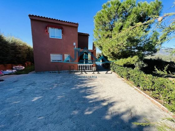 Foto 2 de Casa en venda a Cardiel de los Montes de 3 habitacions amb terrassa i piscina