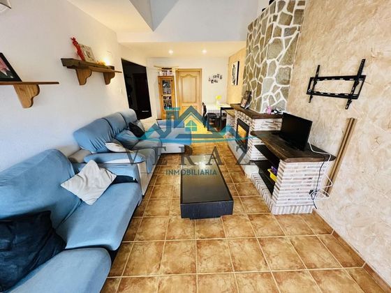 Foto 2 de Casa en venta en Alcaudete de la Jara de 3 habitaciones con terraza y aire acondicionado