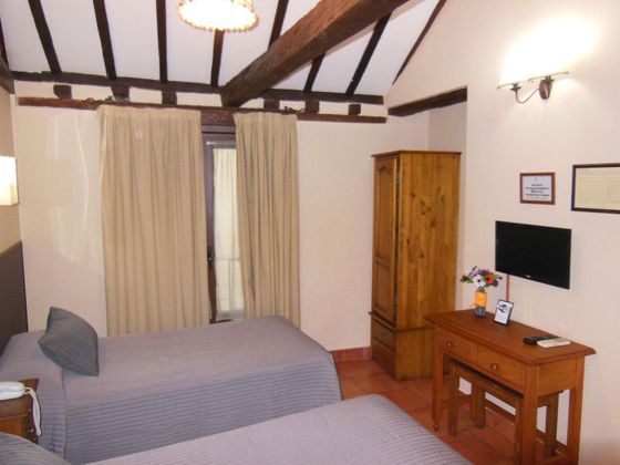 Foto 2 de Venta de casa adosada en Casco Histórico de 6 habitaciones con aire acondicionado y calefacción