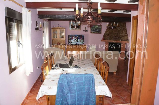 Foto 1 de Casa en venda a Santurdejo de 7 habitacions i 260 m²