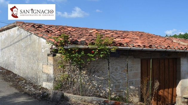 Foto 2 de Venta de casa rural en Villarcayo de Merindad de Castilla la Vieja de 3 habitaciones con calefacción