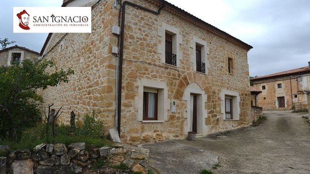 Foto 2 de Casa rural en venda a Merindad de Valdivielso de 4 habitacions amb garatge i calefacció