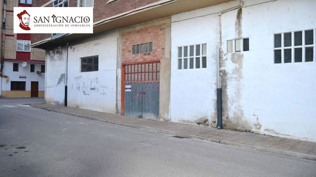 Foto 1 de Garatge en venda a Villarcayo de Merindad de Castilla la Vieja de 23 m²