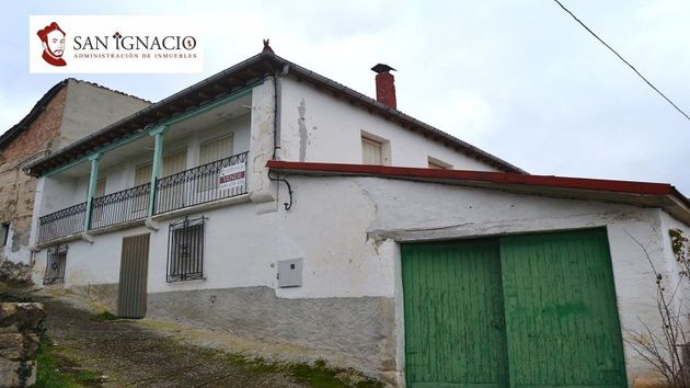 Foto 1 de Casa rural en venda a Villarcayo de Merindad de Castilla la Vieja de 5 habitacions amb terrassa