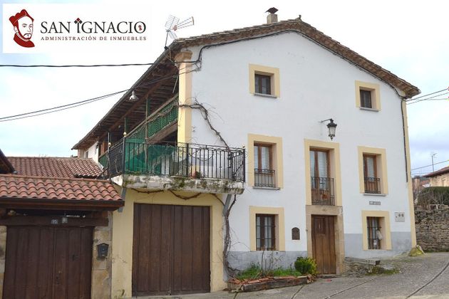 Foto 1 de Casa en venda a calle Cornejo de 5 habitacions amb terrassa i balcó
