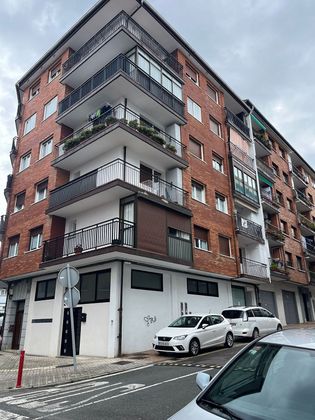 Foto 1 de Pis en venda a calle Karmelo Labaka de 2 habitacions amb balcó i calefacció