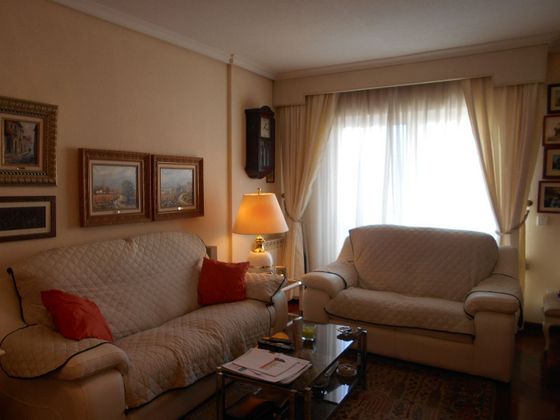 Foto 1 de Pis en venda a Centro - El Pilar de 3 habitacions amb garatge i aire acondicionat