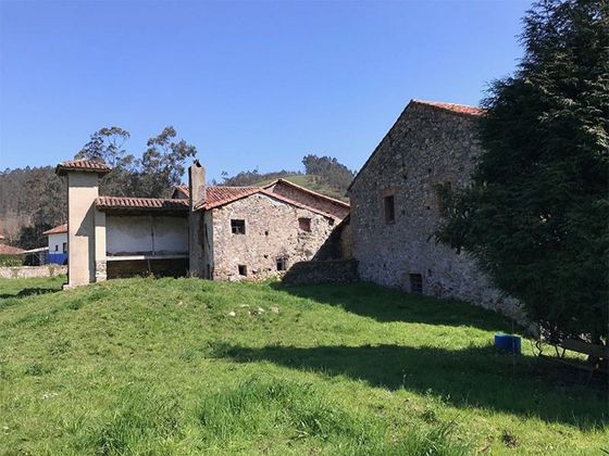 Foto 2 de Casa rural en venda a Vibaña-Ardisana-Caldueño de 4 habitacions i 460 m²