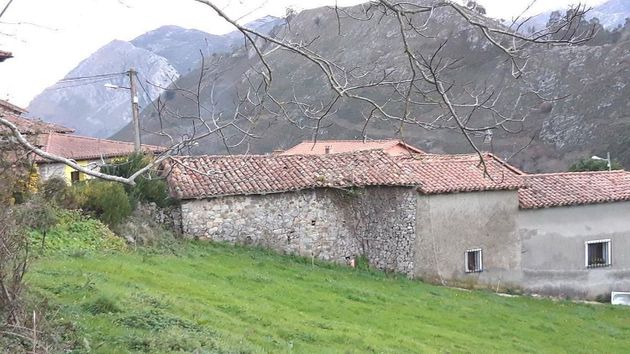 Foto 2 de Casa rural en venda a Vibaña-Ardisana-Caldueño de 2 habitacions i 102 m²