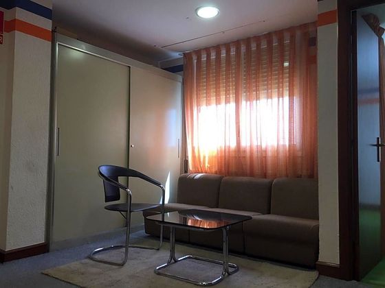 Foto 1 de Oficina en alquiler en Casco Viejo de 58 m²