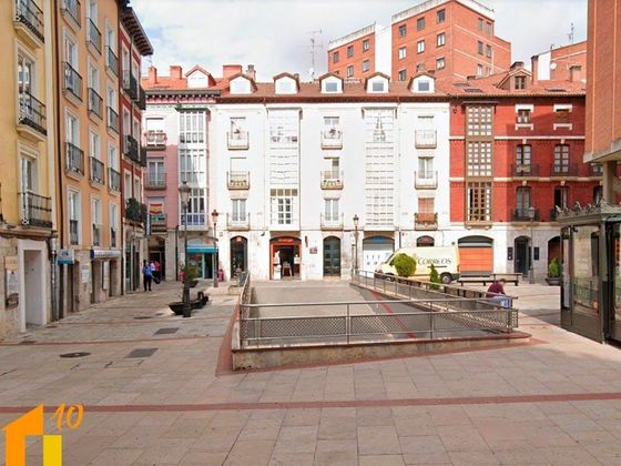 Foto 2 de Pis en venda a Plaza España - Villa Pilar - Reyes Católicos - Vadillos de 4 habitacions amb balcó i calefacció