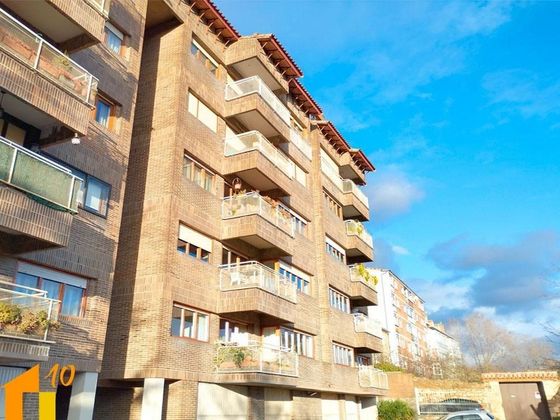 Foto 1 de Pis en venda a Centro - Burgos de 4 habitacions amb terrassa i garatge
