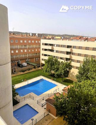 Foto 1 de Estudi en venda a Azucaica - Santa María de Benquerencia amb terrassa i piscina