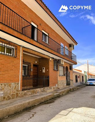 Foto 1 de Venta de chalet en Burujón de 4 habitaciones con terraza y garaje